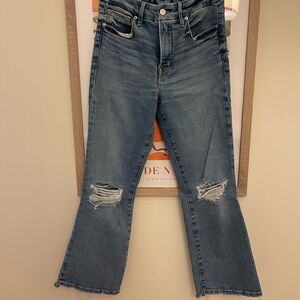 SOFT-TECH GOOD LEGS CROPPED MINI BOOT JEANS